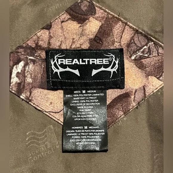 Realtree Camouflage Hunting Jacket Hooded Water Resistant Men's Size M